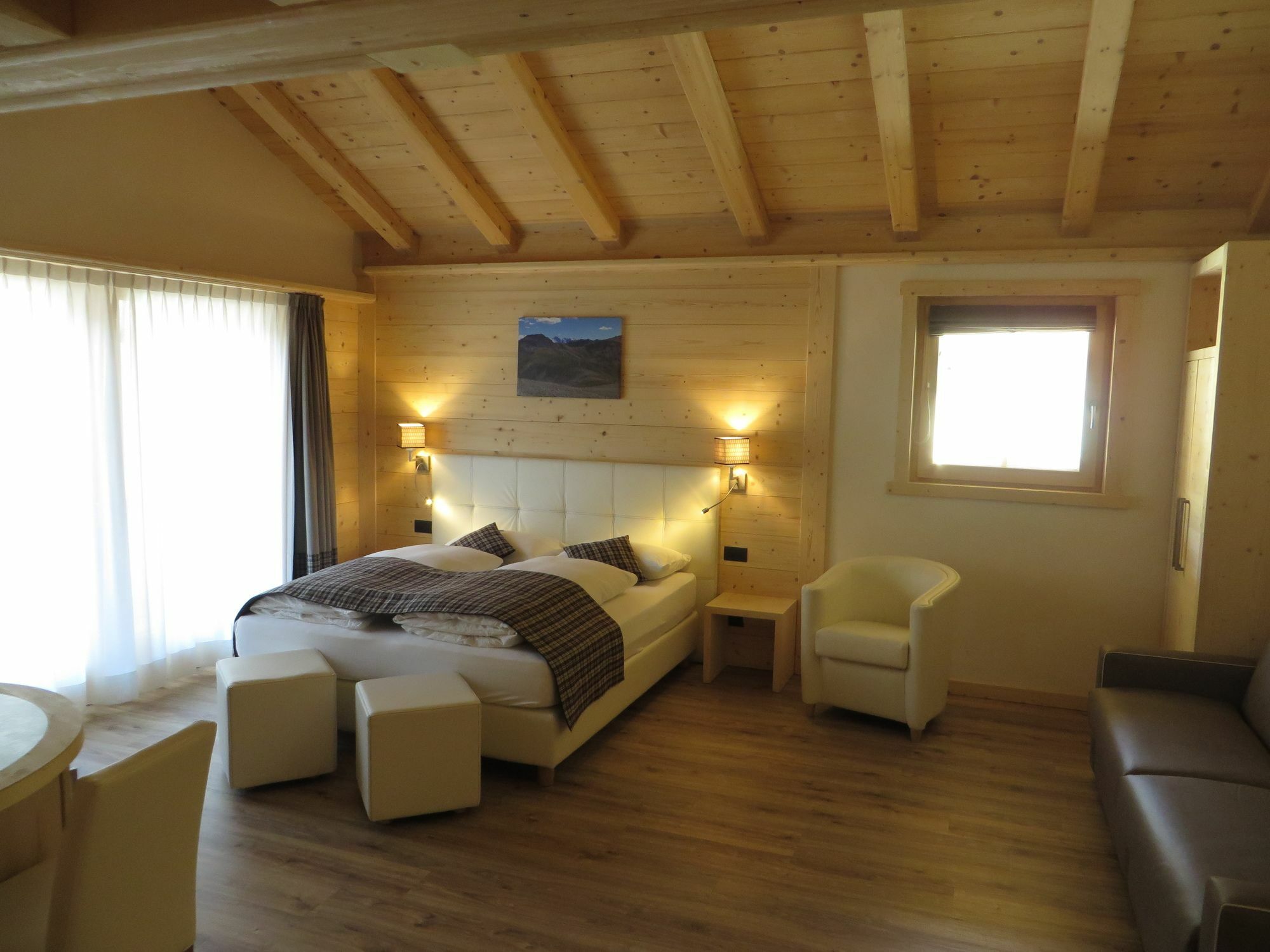 Hotel Ecohotel Des Alpes 3*